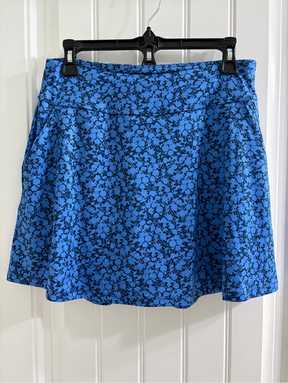 adidas Blue Floral Skater Golf Skirt size S Athleisure Tenniscore